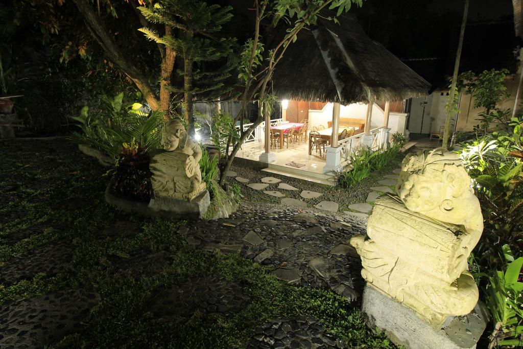 Villa Bale Seni มาตารัม ภายนอก รูปภาพ