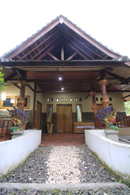 Villa Bale Seni มาตารัม ภายนอก รูปภาพ
