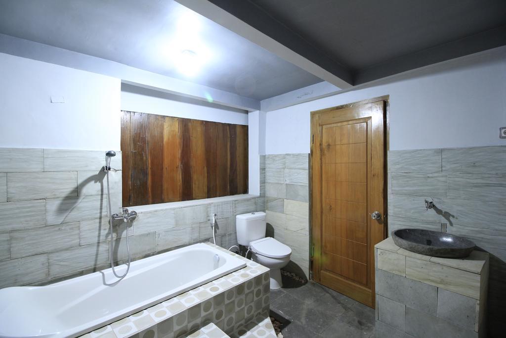 Villa Bale Seni มาตารัม ภายนอก รูปภาพ