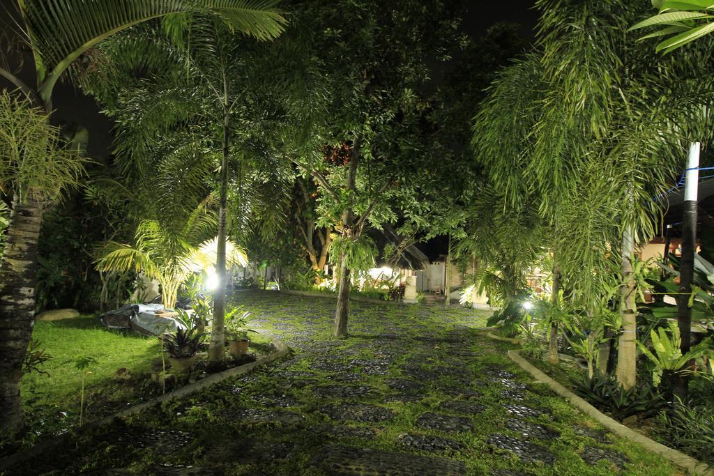 Villa Bale Seni มาตารัม ภายนอก รูปภาพ