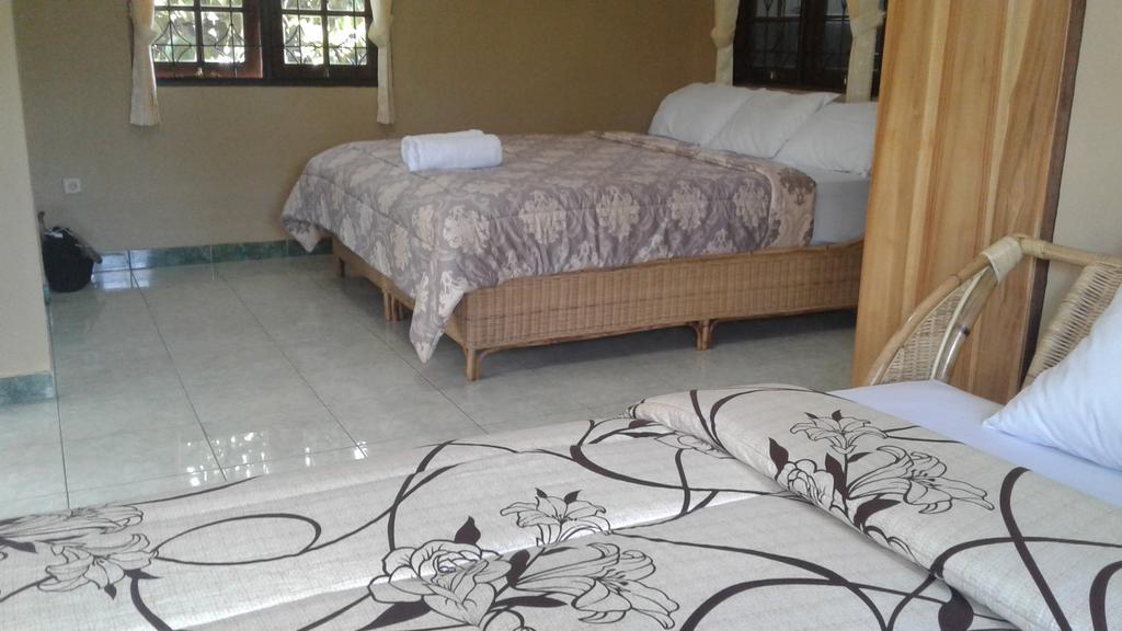 Villa Bale Seni มาตารัม ภายนอก รูปภาพ